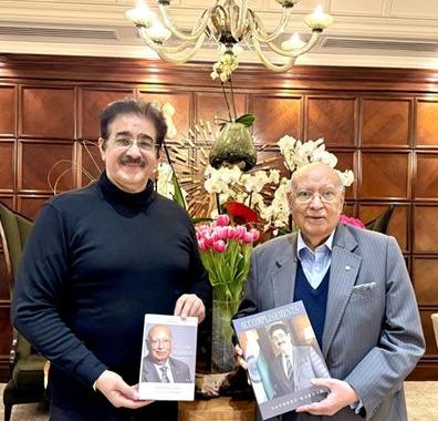 Sandeep-Marwah-Lord-Raj-Loomba