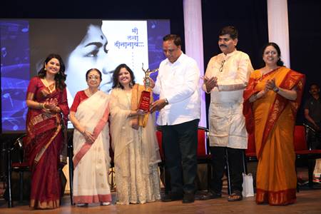 Pt-Hridaynath-Mangeshkar-8