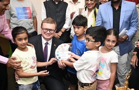 Yellow Canvas 2026 (3)